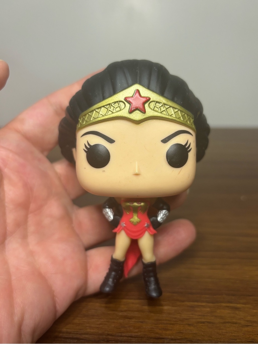 Wonder Woman Funko Poo! Wonder Woman Hot Topic #259 Figure Used
